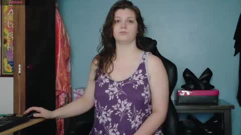 TreeJeanne online show from September 28, 10:59 pm