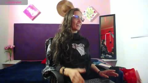 Snapshot of treisy_666 chatting on March 18, 12:52 pm Treisy online show from March 18, 12:52 pm