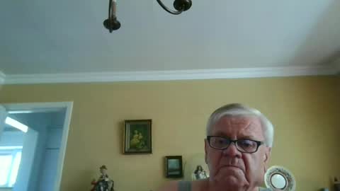 Snapshot of trekbeestje1 chatting on June 28, 7:25 am trekbeestje online show from June 28, 7:25 am