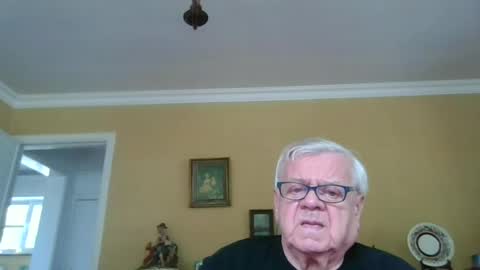 Snapshot of trekbeestje1 chatting on July 5, 3:52 pm trekbeestje online show from July 5, 3:52 pm
