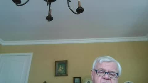 Snapshot of trekbeestje1 chatting on July 23, 7:28 am trekbeestje online show from July 23, 7:28 am