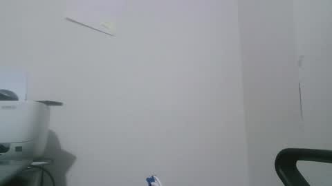 Snapshot of treki1979 chatting on January 9, 8:11 pm treki1979 online show from January 9, 8:11 pm