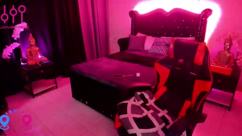 Jade online show from February 7, 5:52 am