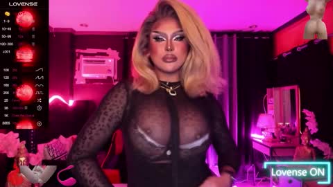 Jade online show from October 8, 1:20 pm