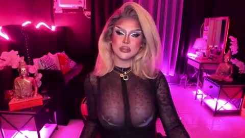 Jade online show from December 4, 12:36 pm