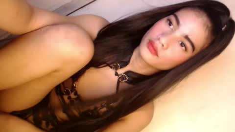 STEPHANiE online show from January 8, 12:57 am