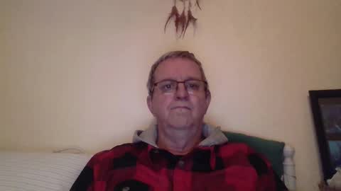 Fe-fi-fo-fum online show from March 1, 11:01 am
