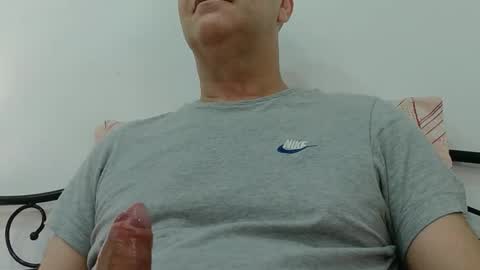 Snapshot of trevido4u chatting on June 7, 10:19 am trevido4u online show from June 7, 10:19 am