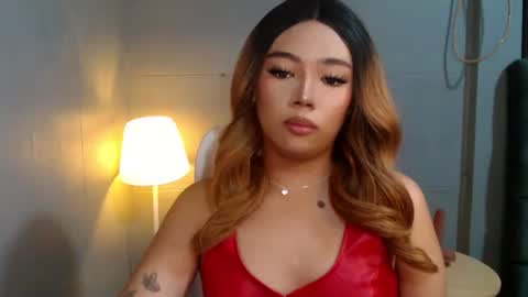trexie_fucks15 online show from November 23, 7:02 pm