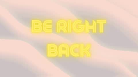 triana_crimson online show from March 1, 4:03 am