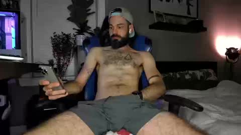 Snapshot of trickedink420 chatting on September 18, 3:19 am J online show from September 18, 3:19 am