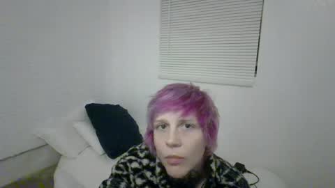 Snapshot of tricky_nymph chatting on May 11, 9:26 am Cassie online show from May 11, 9:26 am