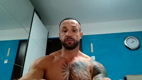 tridentmuscles online show from September 29, 11:04 am
