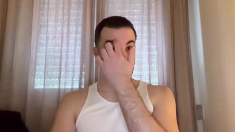 Snapshot of trimoce chatting on January 1, 4:29 pm trimoce online show from January 1, 4:29 pm