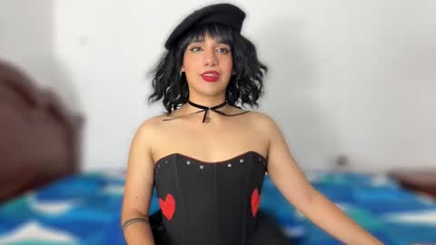 Snapshot of trinydoll chatting on May 4, 2:35 pm Triny online show from May 4, 2:35 pm