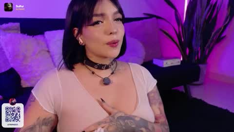 Val martinez  online show from March 15, 11:55 pm