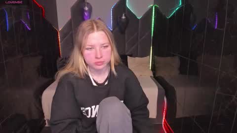 Snapshot of triplesec_ chatting on October 23, 6:34 am Tasya online show from October 23, 6:34 am