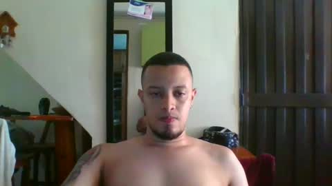 tripode2017 online show from January 14, 5:45 pm