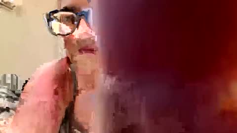 Trippsgotlips online show from March 20, 3:28 pm