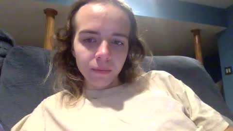 Snapshot of trippybb222 chatting on October 16, 9:49 pm trippybb222 online show from October 16, 9:49 pm