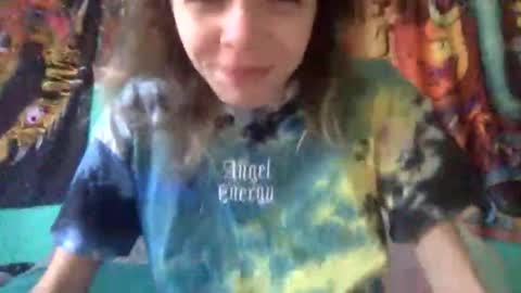 Snapshot of trippybb222 chatting on October 21, 3:02 pm trippybb222 online show from October 21, 3:02 pm