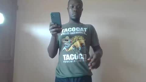 Tris6 online show from March 21, 11:04 am