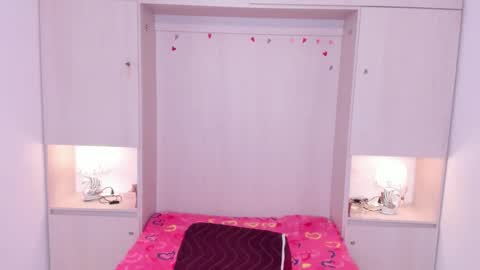 TRISHA online show from March 5, 4:52 am