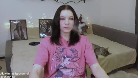 Max  online show from January 12, 6:13 pm