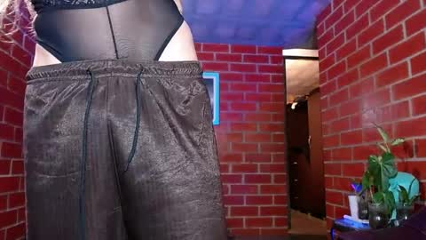 Trix online show from April 4, 11:13 pm