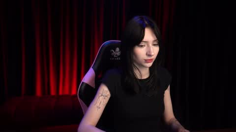 trix_void online show from October 7, 7:49 am