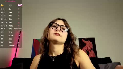 trixibell online show from October 9, 6:11 am