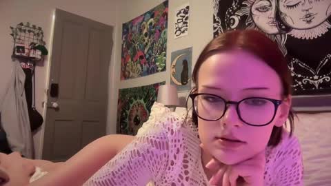 Trixi online show from February 13, 3:50 am