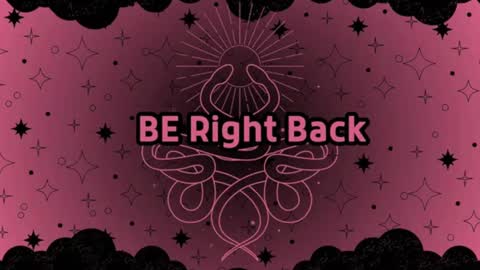 Snapshot of trixxiee_ chatting on February 3, 10:32 pm trixxiee_ online show from February 3, 10:32 pm