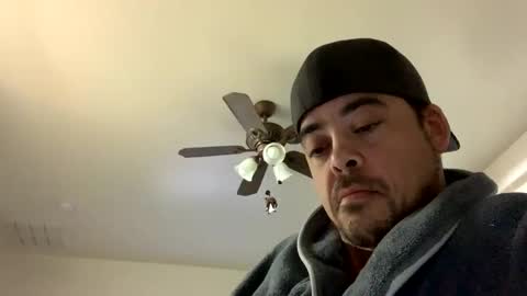 Snapshot of trod1975 chatting on February 17, 2:09 am trod1975 online show from February 17, 2:09 am