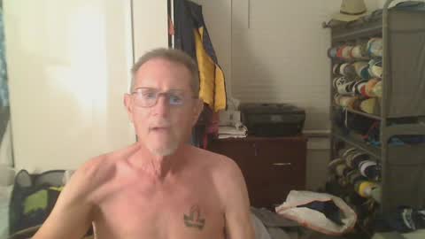 Snapshot of troffer1020 chatting on July 28, 12:51 am Troffer online show from July 28, 12:51 am