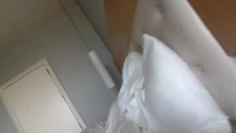 trojanswingers online show from May 26, 8:16 pm