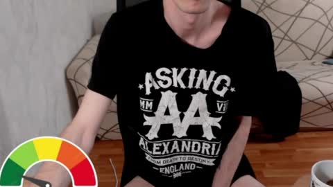 Snapshot of trone41 chatting on May 31, 9:38 am I POST MY FUCKING VIDEOS AND PICS online show from May 31, 9:38 am
