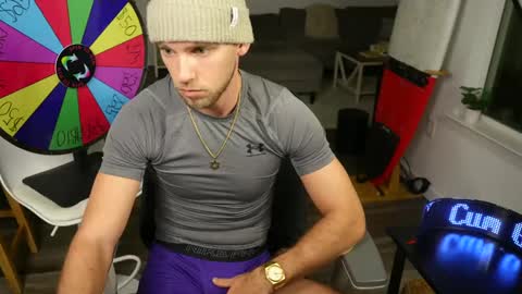 Troy Green online show from December 13, 3:49 am