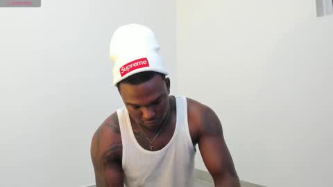 Troy Khalil online show from November 18, 1:33 am