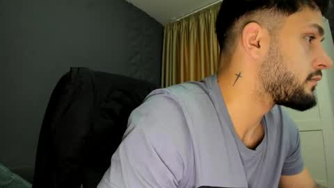 Snapshot of troywade chatting on June 6, 4:39 am TroyWade online show from June 6, 4:39 am