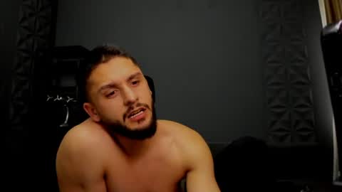 Snapshot of troywade chatting on July 20, 10:39 am TroyWade online show from July 20, 10:39 am