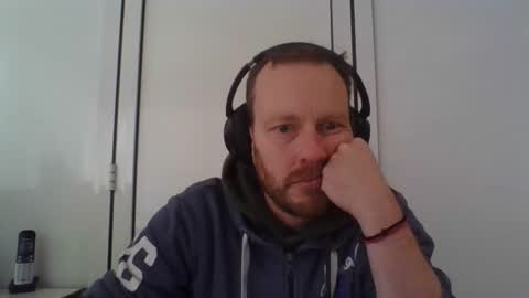 truble_again online show from January 15, 10:42 am