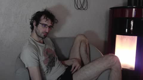 trucdeoufouf online show from February 1, 9:08 pm