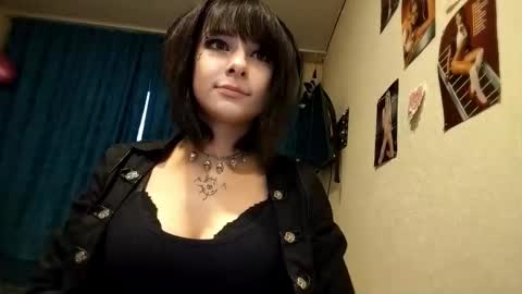 Poly online show from February 26, 3:00 pm