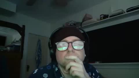 Snapshot of true_manofworth chatting on December 2, 8:52 am HandicappedLaugher online show from December 2, 8:52 am