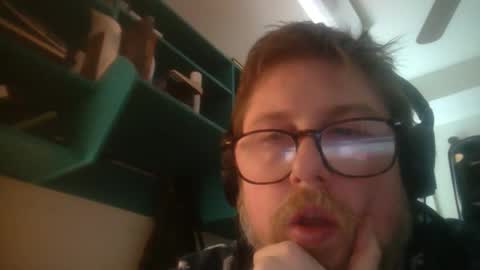 Snapshot of true_manofworth chatting on February 25, 6:53 pm HandicappedLaugher online show from February 25, 6:53 pm