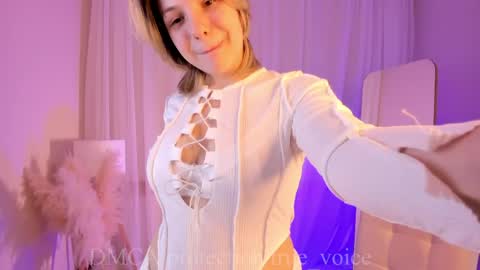 Emma online show from April 23, 12:40 pm