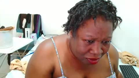 Snapshot of truebella30 chatting on September 12, 10:04 am TrueBella30 online show from September 12, 10:04 am