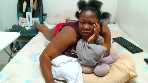 Snapshot of truebella30 chatting on September 17, 6:04 am TrueBella30 online show from September 17, 6:04 am