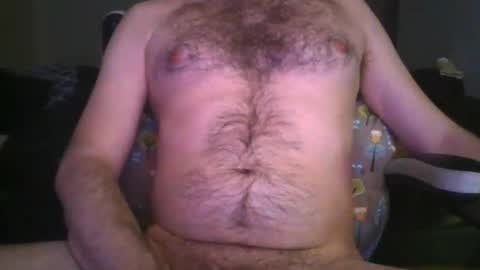 Snapshot of truegntlmn chatting on March 10, 4:07 am TrueGntlmn online show from March 10, 4:07 am